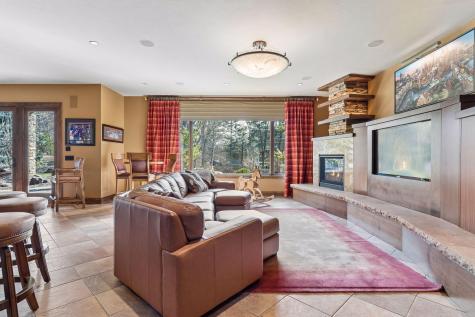 700 Hidden Creek Trail Mendota Heights MN 55118