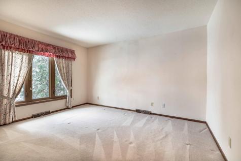 517 N Woodland Drive Fergus Falls MN 56537