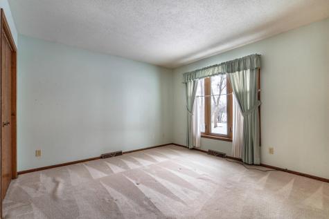 517 N Woodland Drive Fergus Falls MN 56537