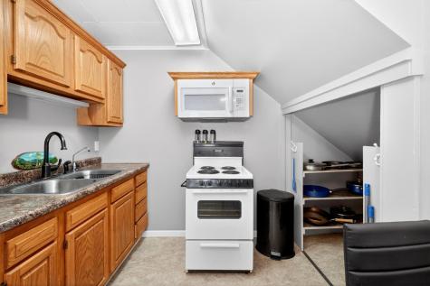 202 3rd Avenue SE Barnesville MN 56514