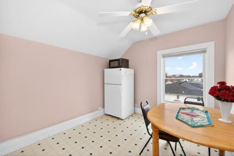 202 3rd Avenue SE Barnesville MN 56514
