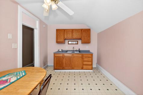202 3rd Avenue SE Barnesville MN 56514