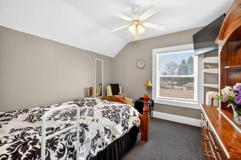 202 3rd Avenue SE Barnesville MN 56514