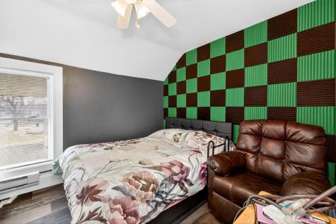 202 3rd Avenue SE Barnesville MN 56514