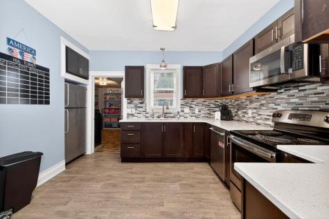202 3rd Avenue SE Barnesville MN 56514