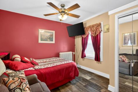202 3rd Avenue SE Barnesville MN 56514
