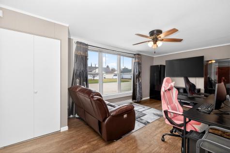 202 3rd Avenue SE Barnesville MN 56514