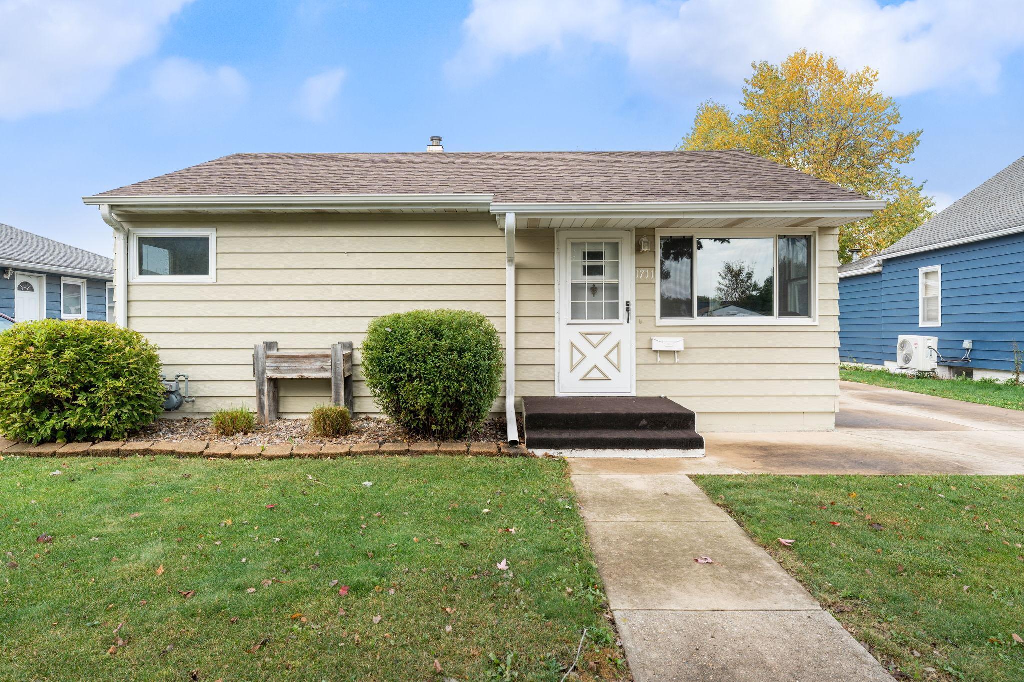 1711 1st Avenue SE Austin MN 55912