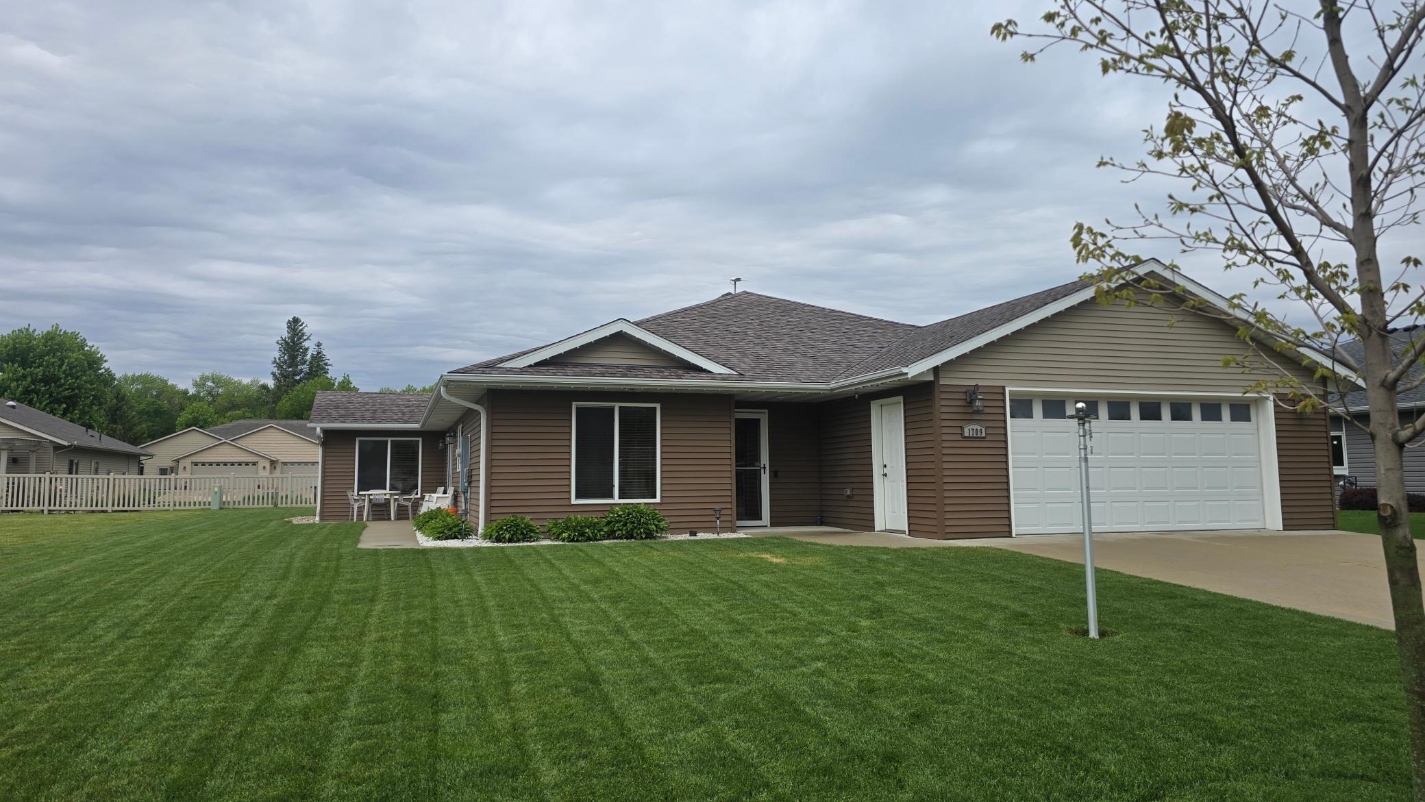 1709 Keystone Drive Albert Lea MN 56007