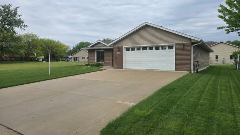 1709 Keystone Drive Albert Lea MN 56007