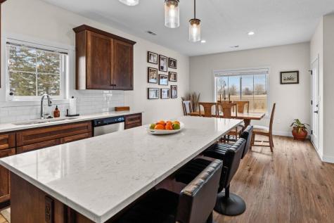 300 Pine Drive Hankinson ND 58041