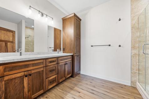 300 Pine Drive Hankinson ND 58041