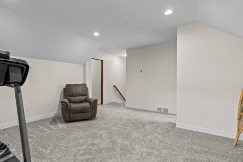 300 Pine Drive Hankinson ND 58041