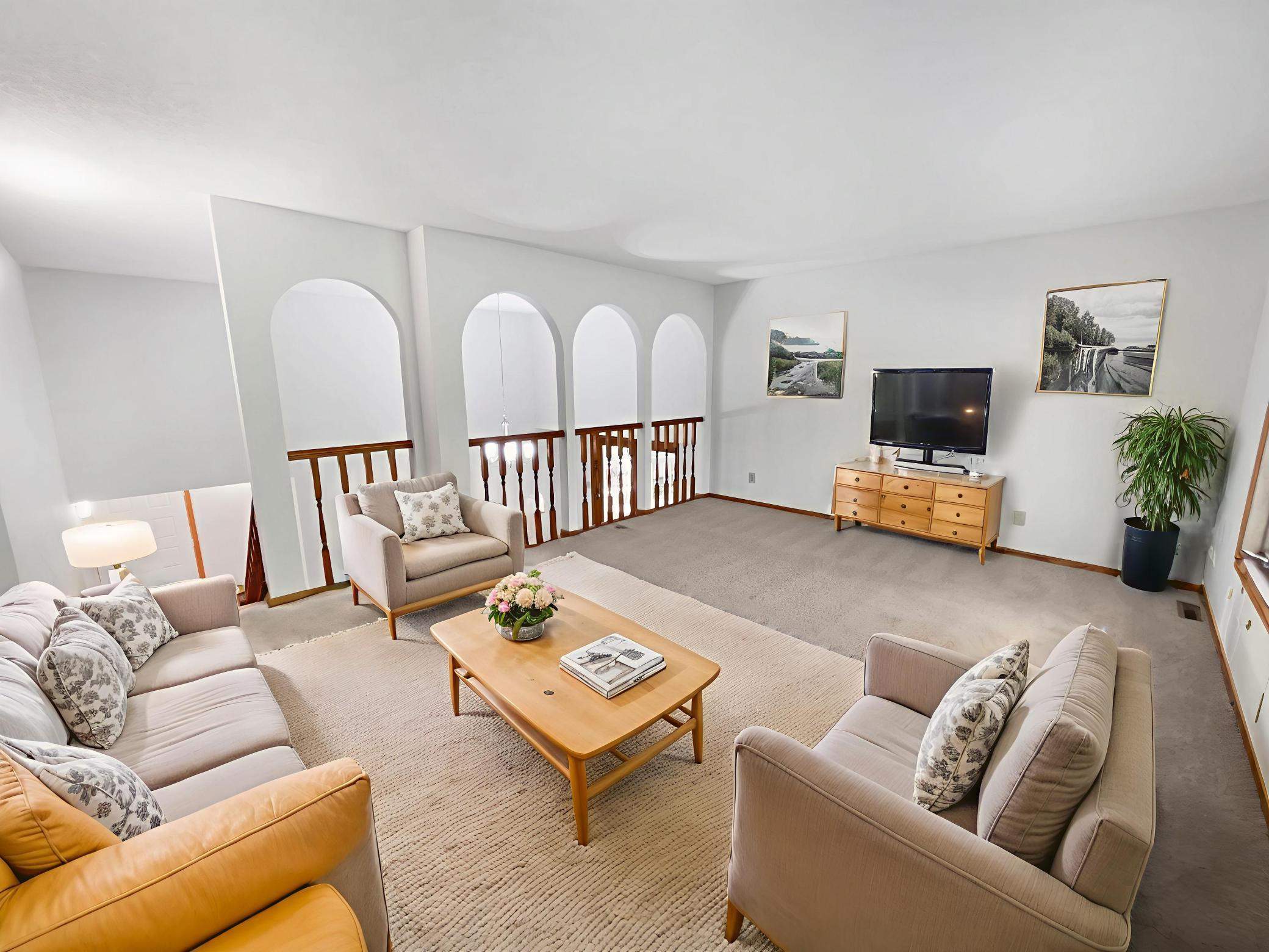 1531 Briarknoll Circle Arden Hills MN 55112