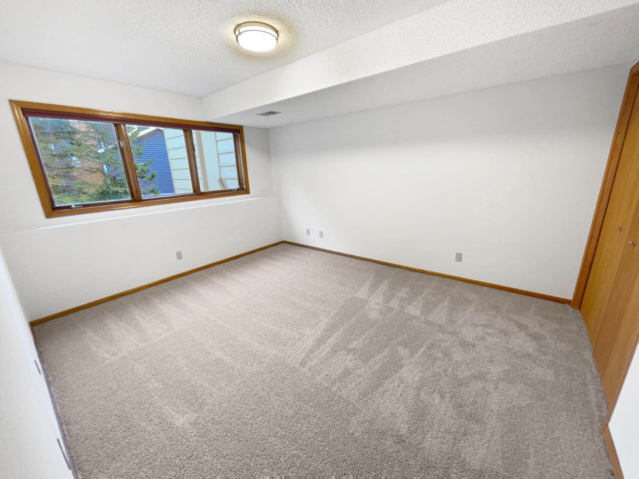 1531 Briarknoll Circle Arden Hills MN 55112