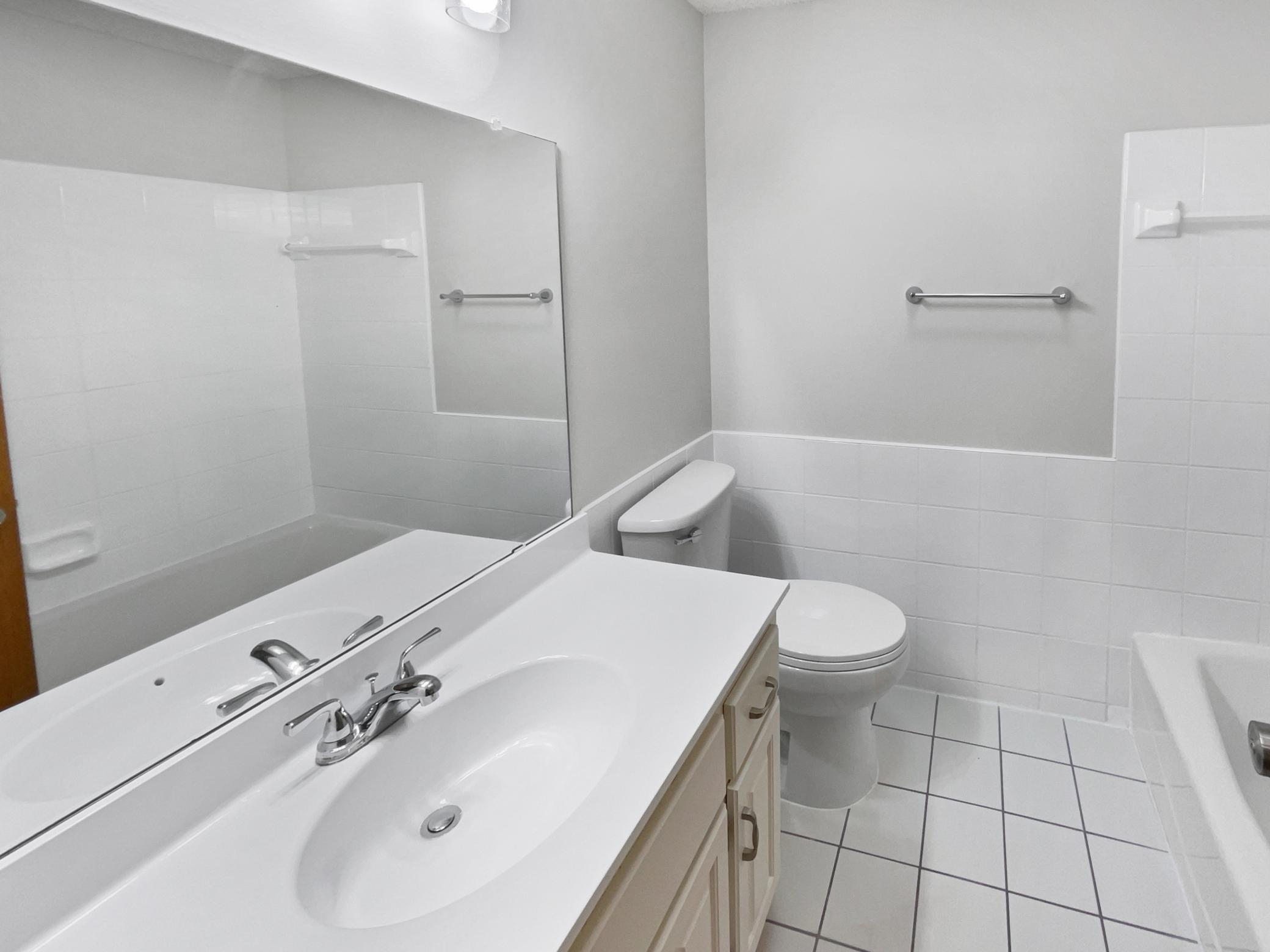 1531 Briarknoll Circle Arden Hills MN 55112