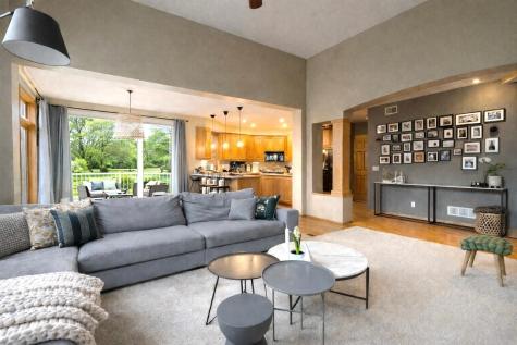18412 Pathfinder Drive Eden Prairie MN 55347