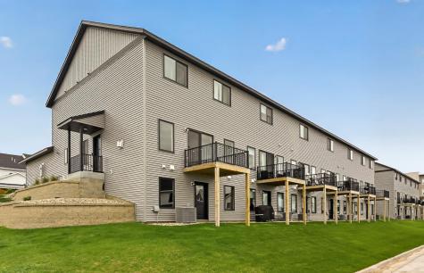5205 Harvest Square Place NW Rochester MN 55901