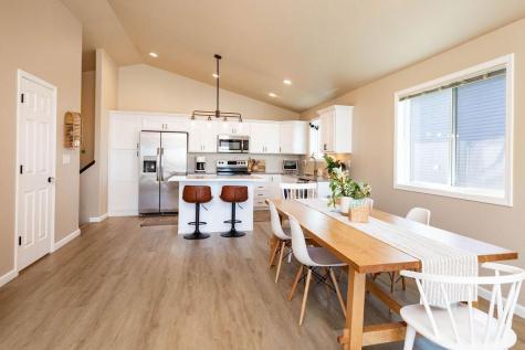 6036 Kodiak Lane Horace ND 58047