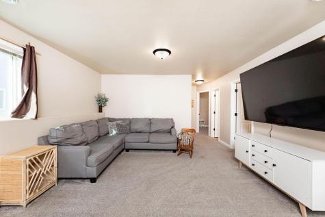 6036 Kodiak Lane Horace ND 58047