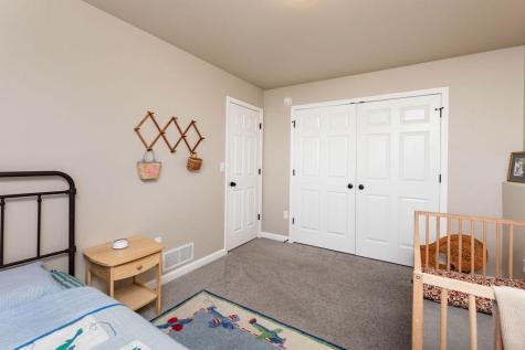 6036 Kodiak Lane Horace ND 58047