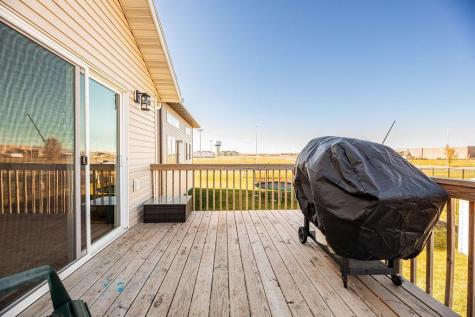 6036 Kodiak Lane Horace ND 58047