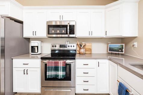 6036 Kodiak Lane Horace ND 58047