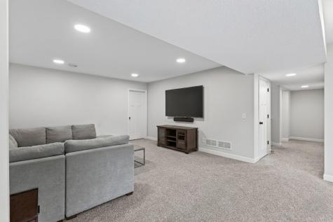 17842 Graphite Lane Lakeville MN 55044