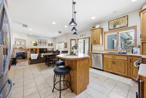 645 Evergreen Circle Oxbow ND 58047