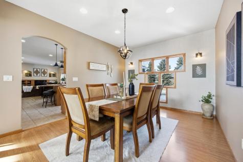 645 Evergreen Circle Oxbow ND 58047