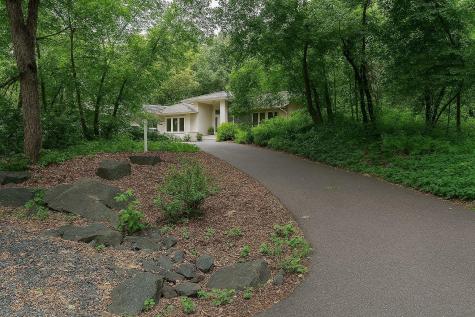 5870 Blackberry Bridge Path Inver Grove Heights MN 55076
