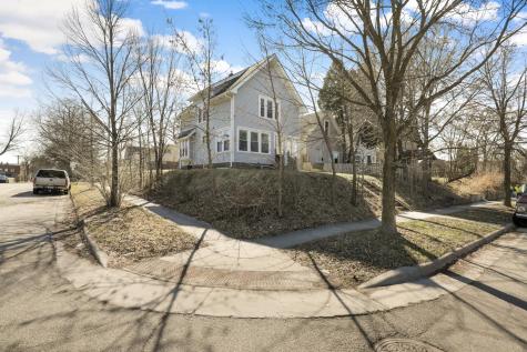 1320 Edgerton Street Saint Paul MN 55130