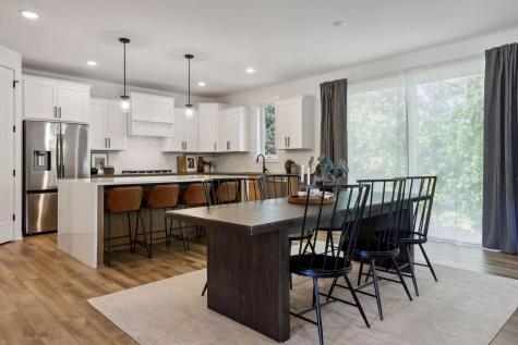 2415 Laurie Court W Roseville MN 55113