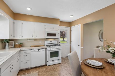 2018 Jade Lane Eagan MN 55122