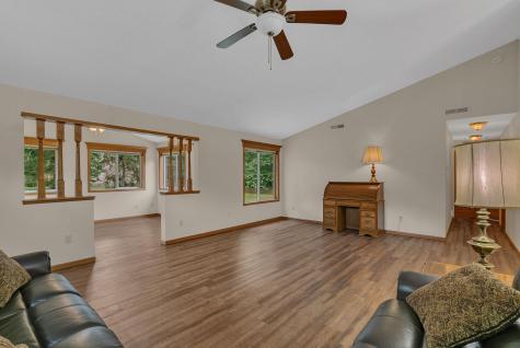 1812 Maple Lane Saint Cloud MN 56304