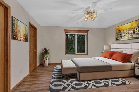 1812 Maple Lane Saint Cloud MN 56304