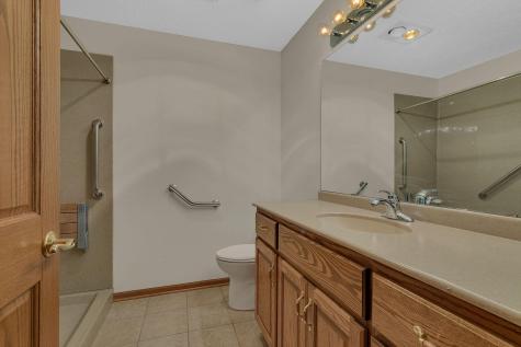1812 Maple Lane Saint Cloud MN 56304