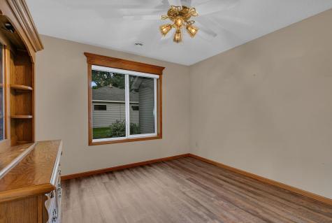1812 Maple Lane Saint Cloud MN 56304