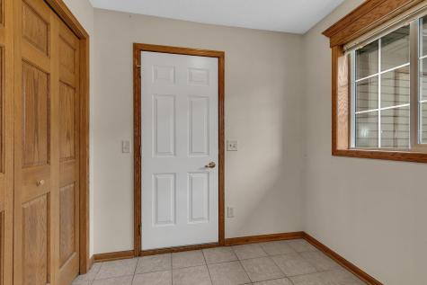 1812 Maple Lane Saint Cloud MN 56304