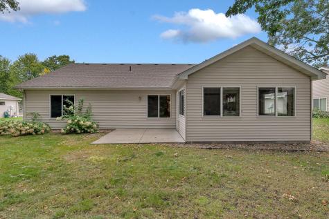1812 Maple Lane Saint Cloud MN 56304