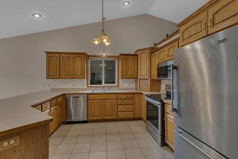 1812 Maple Lane Saint Cloud MN 56304