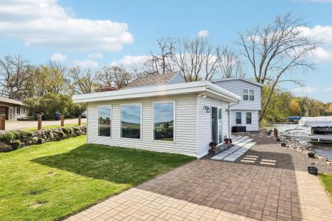 9990 Bonnie Glen Parkway Chisago City MN 55013