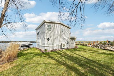 9990 Bonnie Glen Parkway Chisago City MN 55013