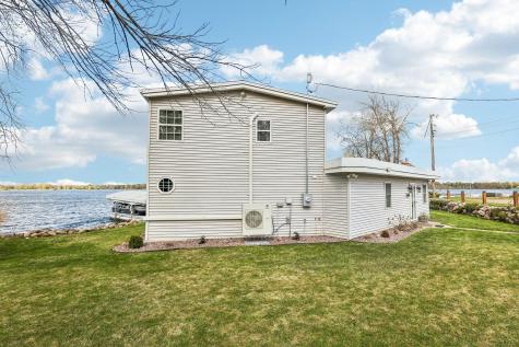 9990 Bonnie Glen Parkway Chisago City MN 55013