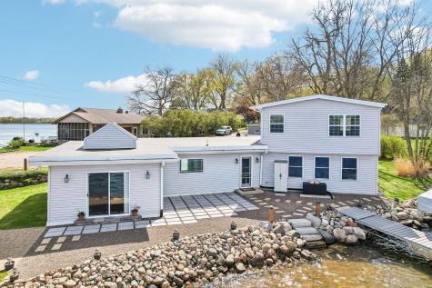 9990 Bonnie Glen Parkway Chisago City MN 55013
