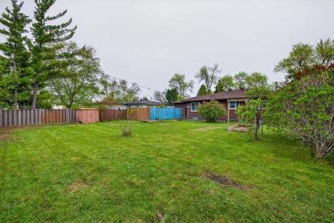 1107 24th Avenue S Moorhead MN 56560
