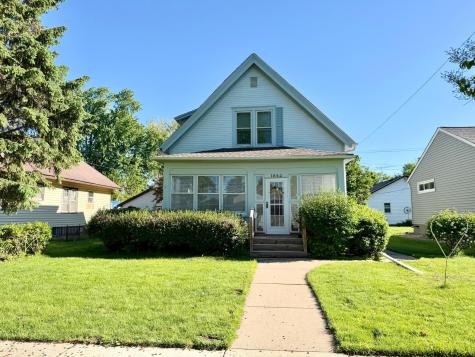 1842 W 6th Street Red Wing MN 55066