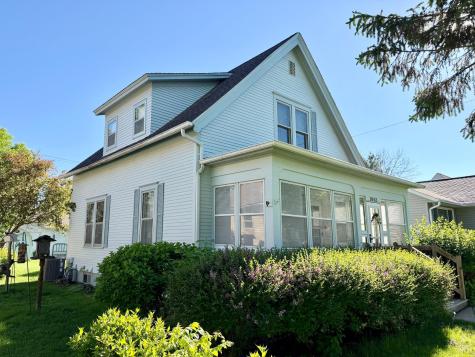 1842 W 6th Street Red Wing MN 55066