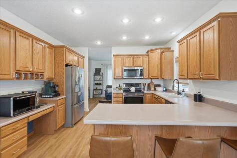 3915 Zane Avenue N Robbinsdale MN 55422