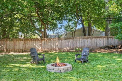 3915 Zane Avenue N Robbinsdale MN 55422